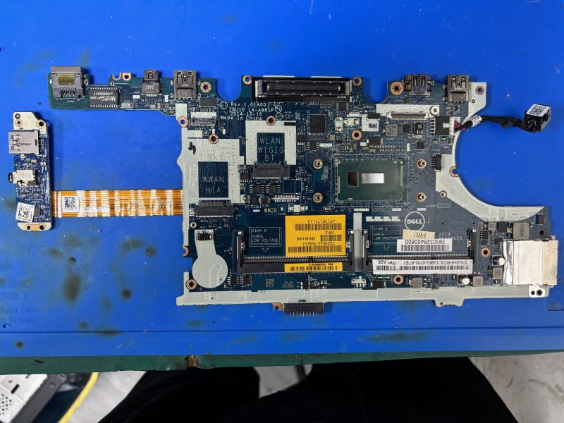 戴尔 Latitude E7450 版号:LA-A961P REV:1.0(A00)-修呗修呗